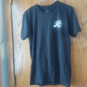 Side Action Apparel Black T-Shirt Skull Shootin 100% Cotton Comfortable